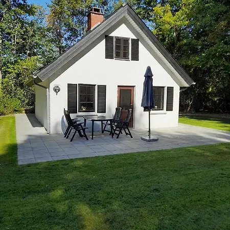 Skovhuset Holiday home