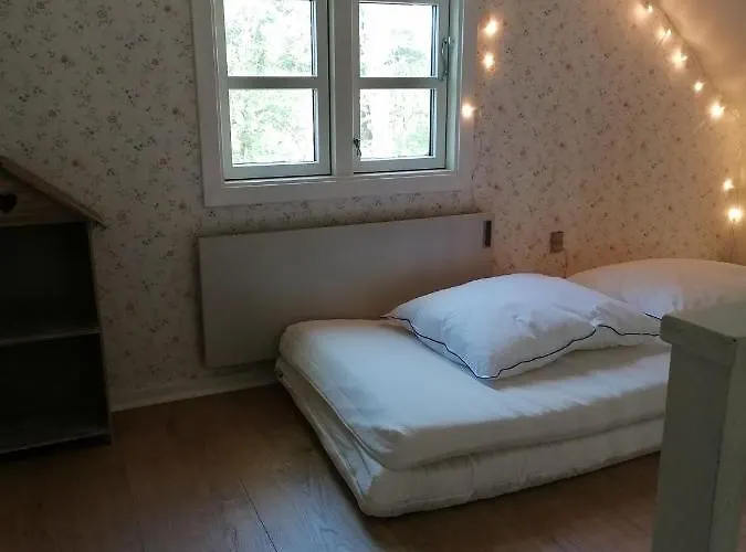 Holiday home Skovhuset